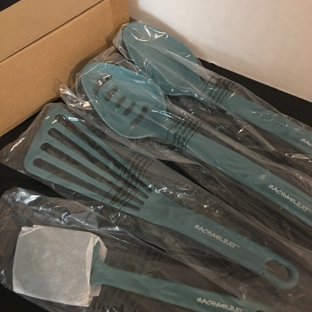 Rachael Ray 4-pc Utensil Set.  NIB